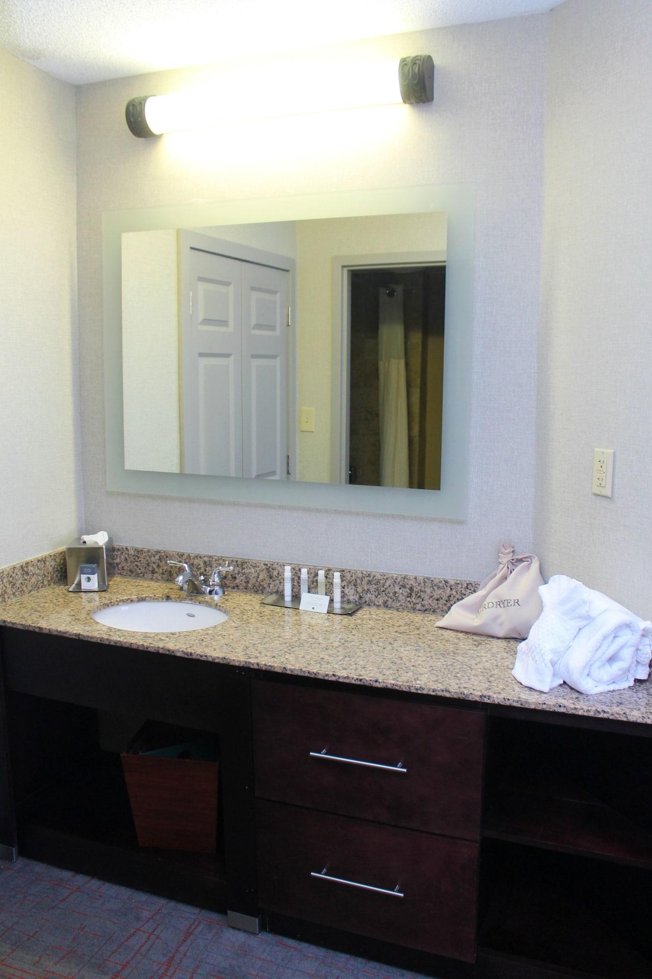 Doubletree By Hilton Dayton/miamisburg Hotel Miamisburg