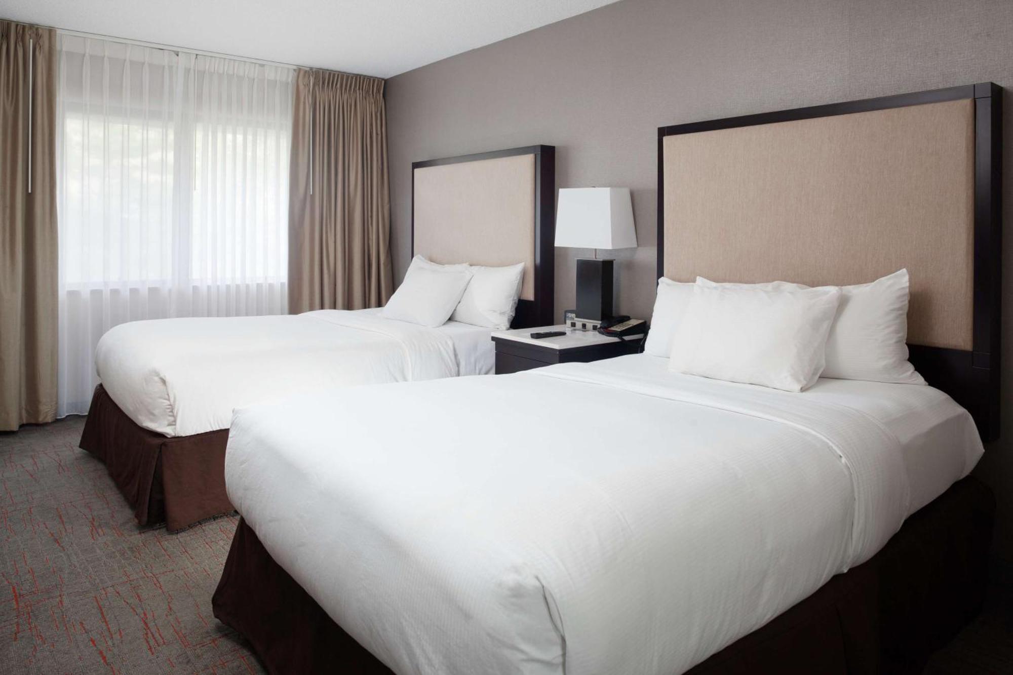 Hotel Doubletree By Hilton Dayton/miamisburg 3*