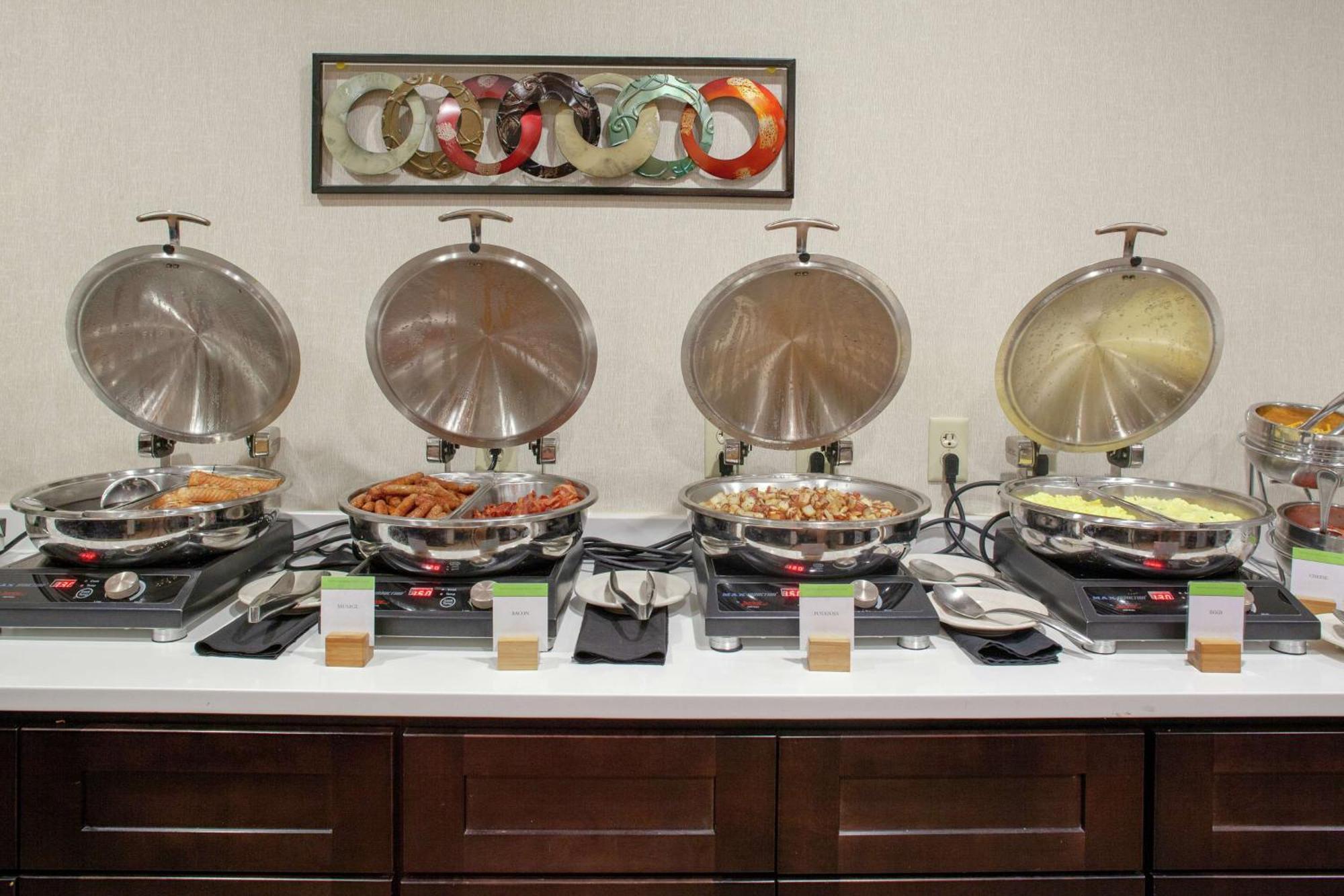 Doubletree By Hilton Dayton/miamisburg