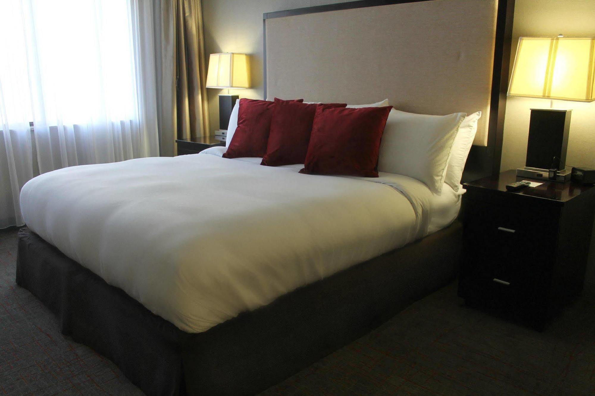 Doubletree By Hilton Dayton/miamisburg