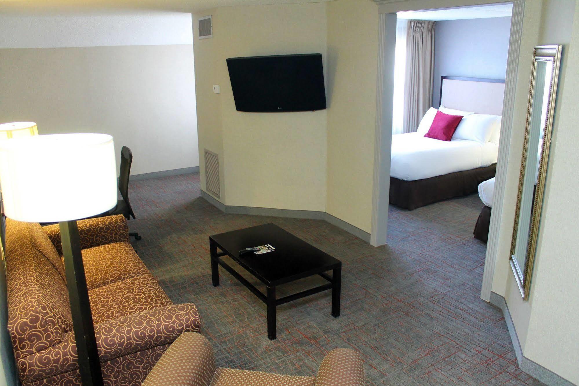 Doubletree By Hilton Dayton/miamisburg 3* Miamisburg